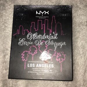nyx eyeshadow palette plus lipstick